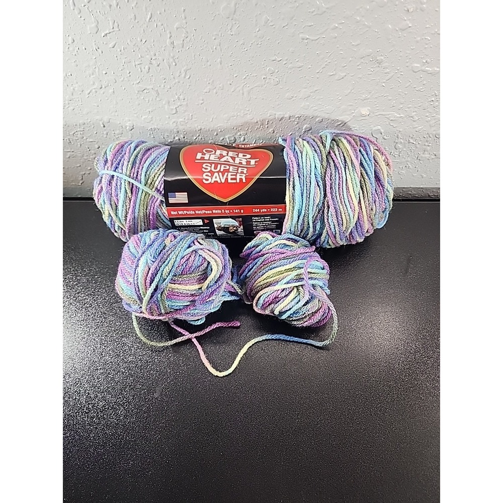 Red Heart Super Saver "Monet" Multicolor 5 oz/244 yds 4-Med Washable‎ Yarn